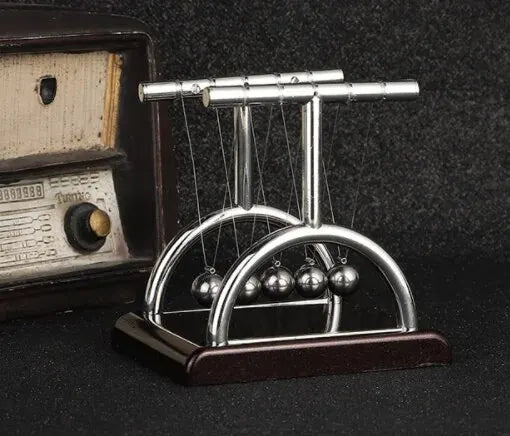 Newton's Cradle Miniature